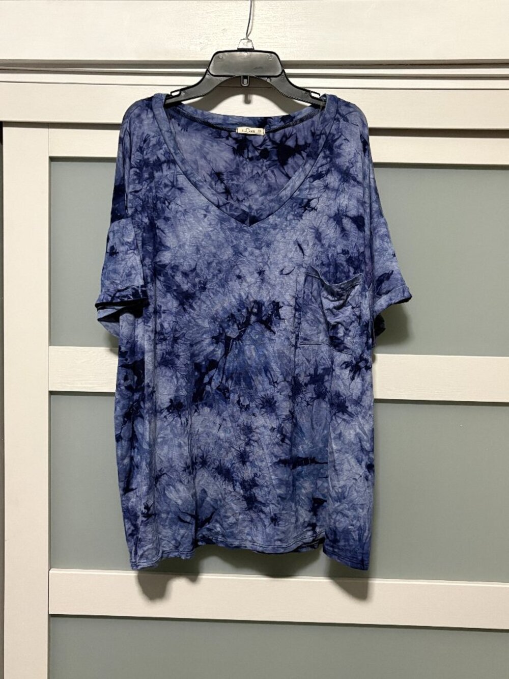 E.Luna Blue Navy Tie Dye Shirt Blouse sz 2X Pocket S/S NEW